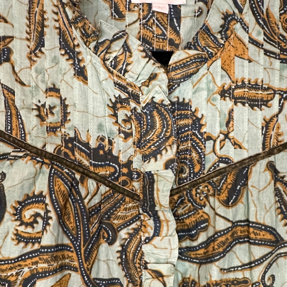 Robin’s Egg Blue Paisley Balloon-Sleeve Blouse - Picture 4 of 6